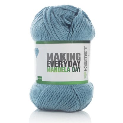 67 Blankets Chunky - Stormy Blue